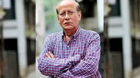 সঙ্গীত ভুবনে ছয় দশক পার করলেন খুরশীদ আলম