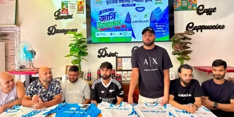ইতালির রোমে সিলেট স্পোর্টিং ক্লাবের জার্সি উন্মোচন: তরুণদের খেলাধুলায় উদ্বুদ্ধ করার উদ্যোগ