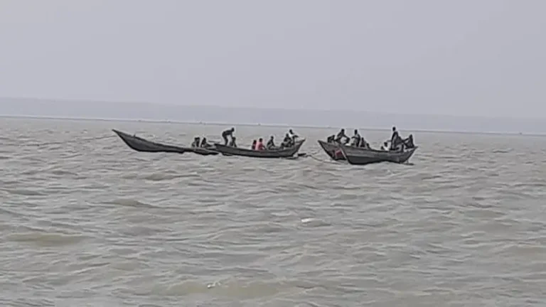 ঝালকাঠির বিষখালীতে ইলিশ শিকার করতে গিয়ে জেলে নিখোঁজ