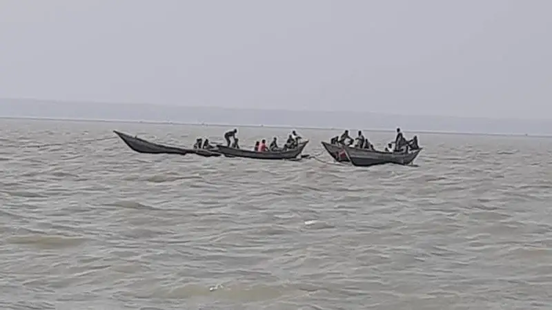 ঝালকাঠির বিষখালীতে ইলিশ শিকার করতে গিয়ে জেলে নিখোঁজ