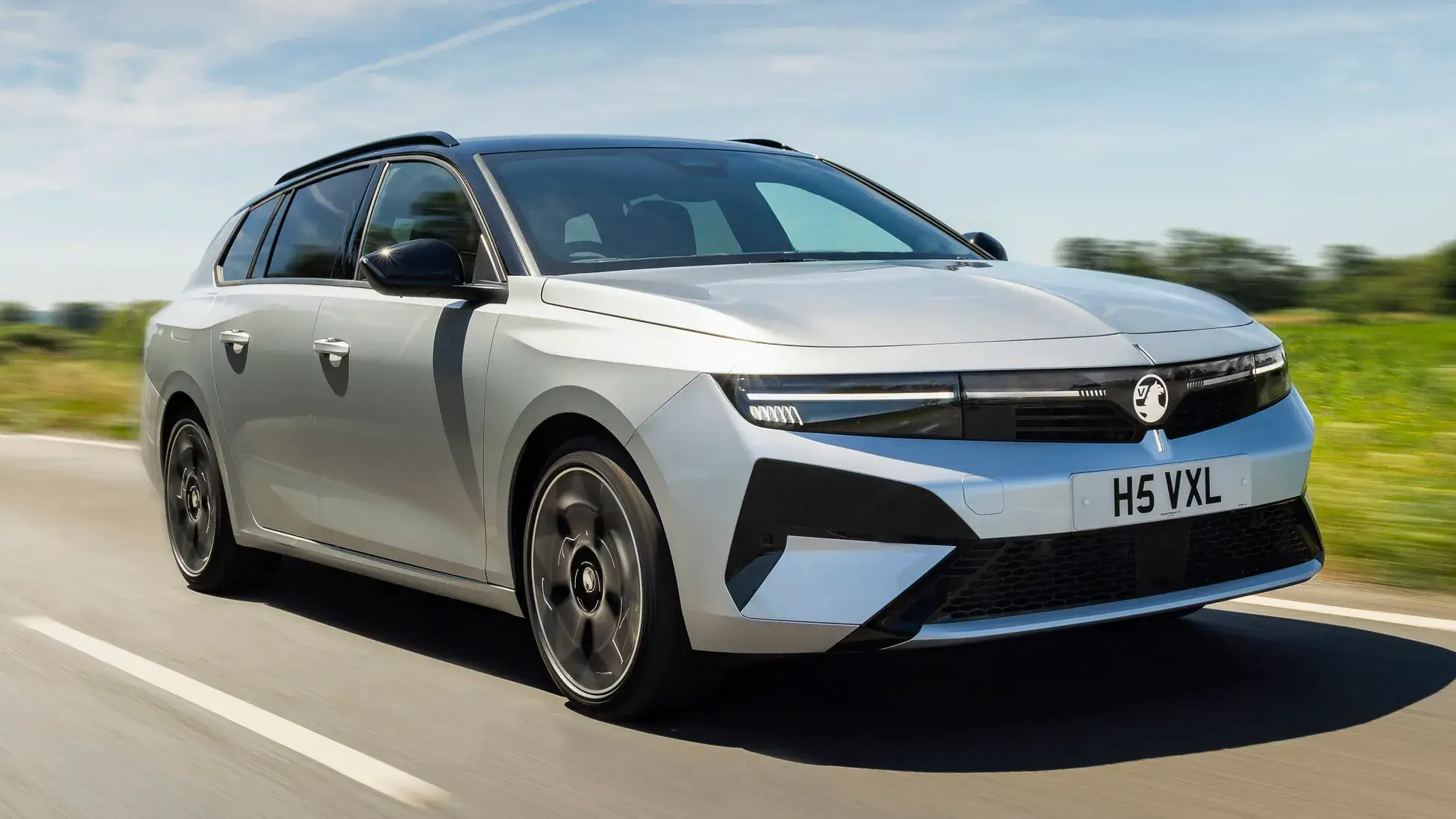 Vauxhall Introduces Six-Speed Manual Transmission for the 2026 Astra