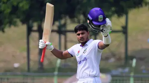 জাতীয় ক্রিকেট লিগ: ড্রয়ের দিনে সেঞ্চুরি করলেন রবিন