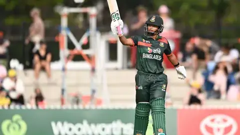 অস্ট্রেলিয়ায় সোবহানা মোস্তারির ঐতিহাসিক সেঞ্চুরি