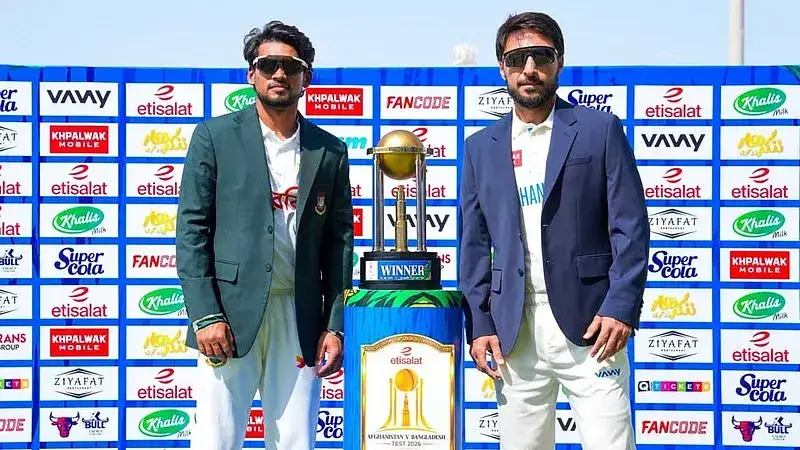 আফগানিস্তানের বিপক্ষে টেস্টে টস জিতে ব্যাটিংয়ে বাংলাদেশ