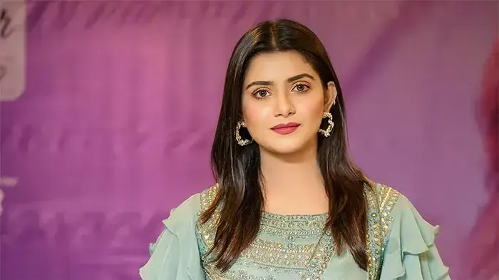 মানিকগঞ্জে যাওয়ার পথে সড়ক দুর্ঘটনার কবলে তানজিন তিশা