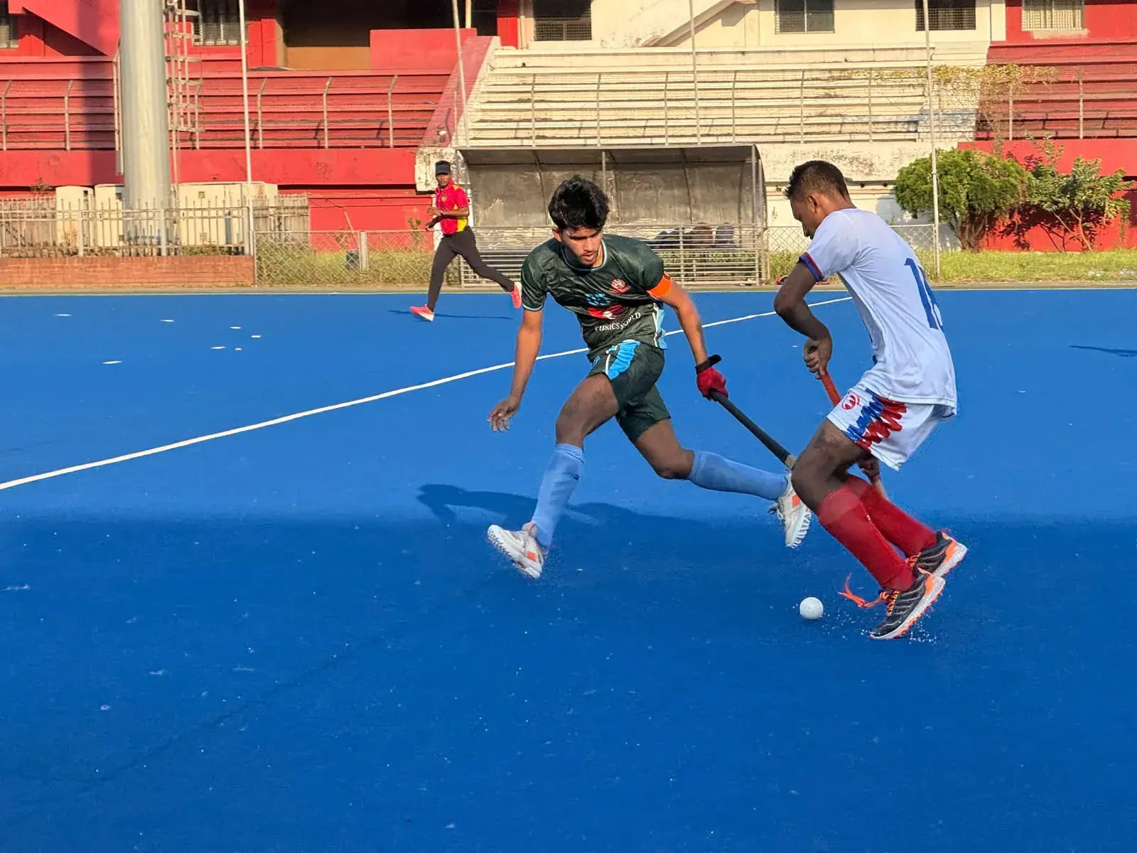 প্রথম বিভাগ হকিতে জয় পেল ওয়ান্ডারার্স ও ফরাশগঞ্জ