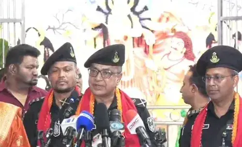 অপরাধীকে ছাড় নেই, দুর্গোৎসবে কঠোর নিরাপত্তার প্রতিশ্রুতি এসআরবি ডিজির