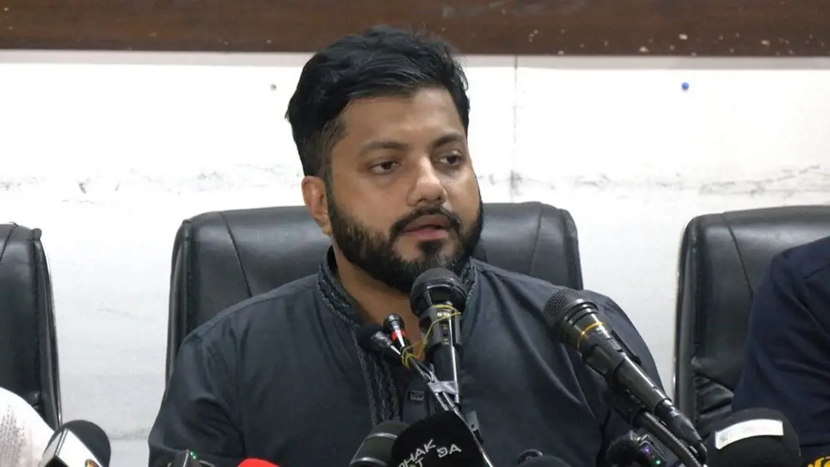 প্রতিমন্ত্রীর পদ থেকে ইশরাকের পদত্যাগপত্র গ্রহণ করেছেন রাষ্ট্রপতি
