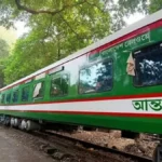 ভারত থেকে সৈয়দপুর রেল কারখানায় পৌঁছাল নতুন ১৮টি কোচ