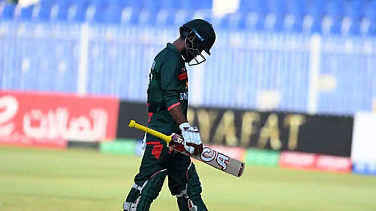 আফগানিস্তানের বিপক্ষে ব্যাটিং বিপর্যয়ে বাংলাদেশ, স্বপ্ন ফিকে