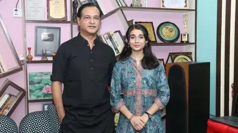 নতুন আয়োজনে আসিফের সঙ্গে রোদসীর কণ্ঠে ‘ট্রাজেডি পিলখানায়’