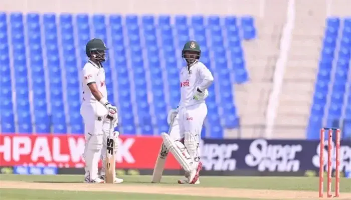 আবুধাবি টেস্ট: দারুণ শুরুর পরও ব্যাটিং বিপর্যয়ে বাংলাদেশ