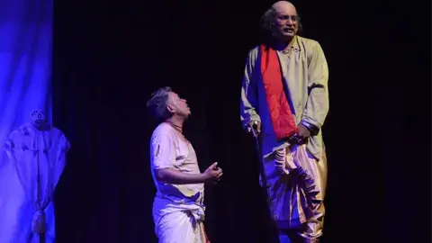 ২২ অক্টোবর শিল্পকলায় পদাতিকের ‘পাকে বিপাকে’ নাটকের প্রদর্শনী