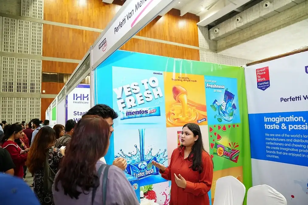 ব্র্যাক ইউনিভার্সিটিতে ক্যারিয়ার ফেয়ারে অংশ নিল ৮০ প্রতিষ্ঠান