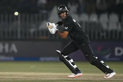 ভারতের বিপক্ষে নিউজিল্যান্ডের ওয়ানডে দলে ফিরলেন রাচিন রবীন্দ্র