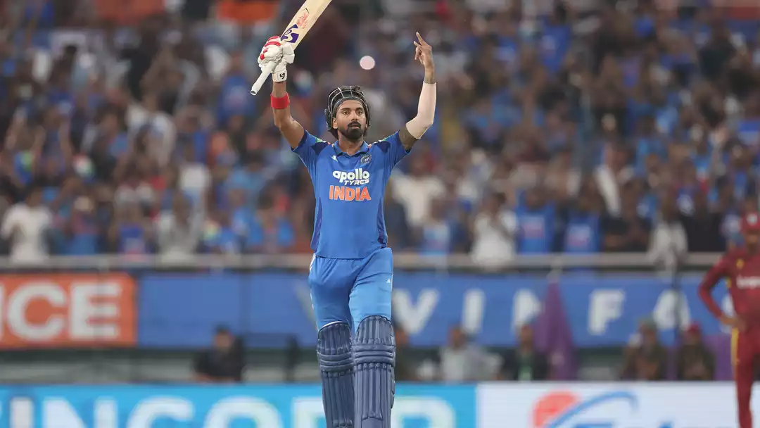 টি-টোয়েন্টি ঝড়ের যুগেও ওয়ানডে ক্রিকেটের ধ্রুপদী মহিমা ফেরালেন শাই